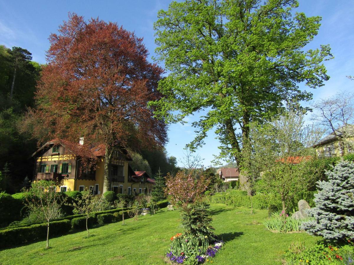 Villa Kreuthhof Appartements Klosterneuburg Exteriör bild
