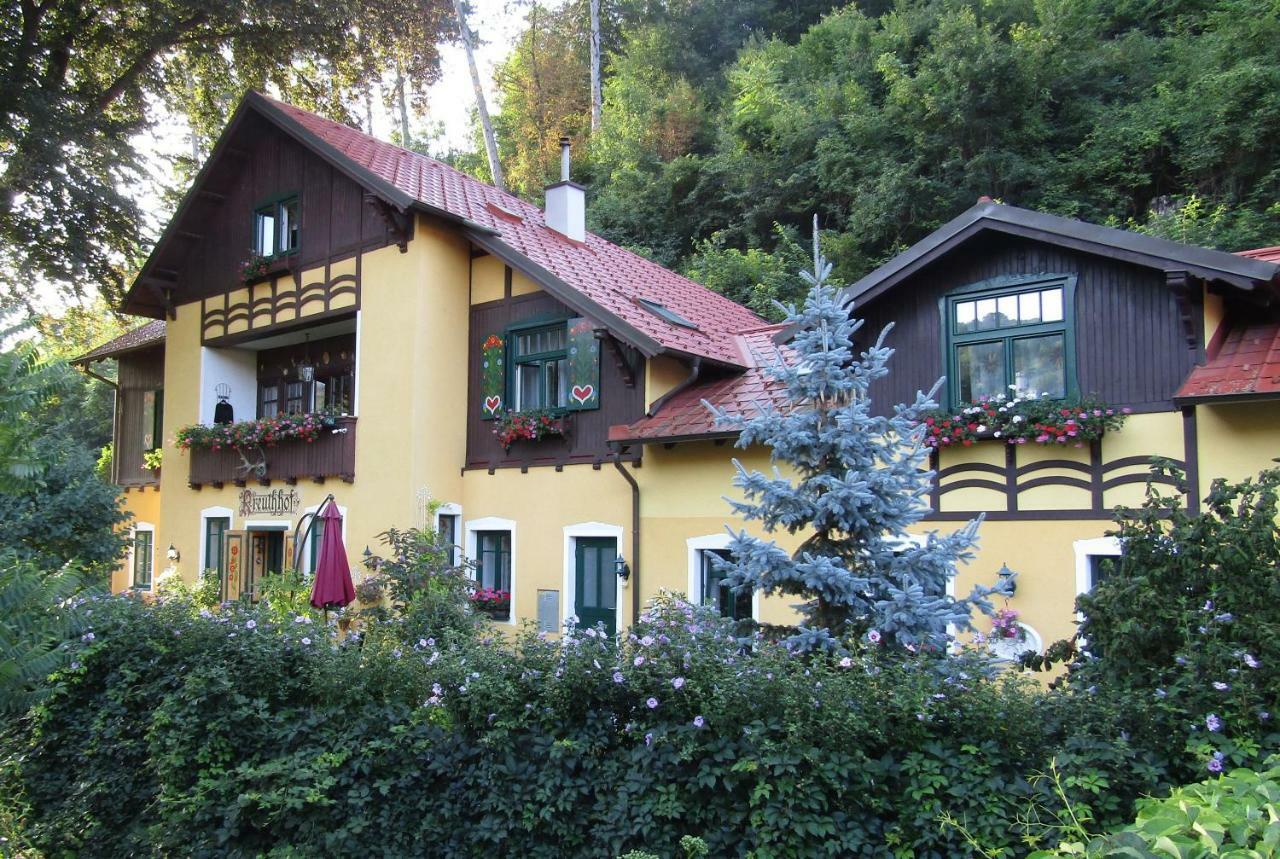 Villa Kreuthhof Appartements Klosterneuburg Exteriör bild