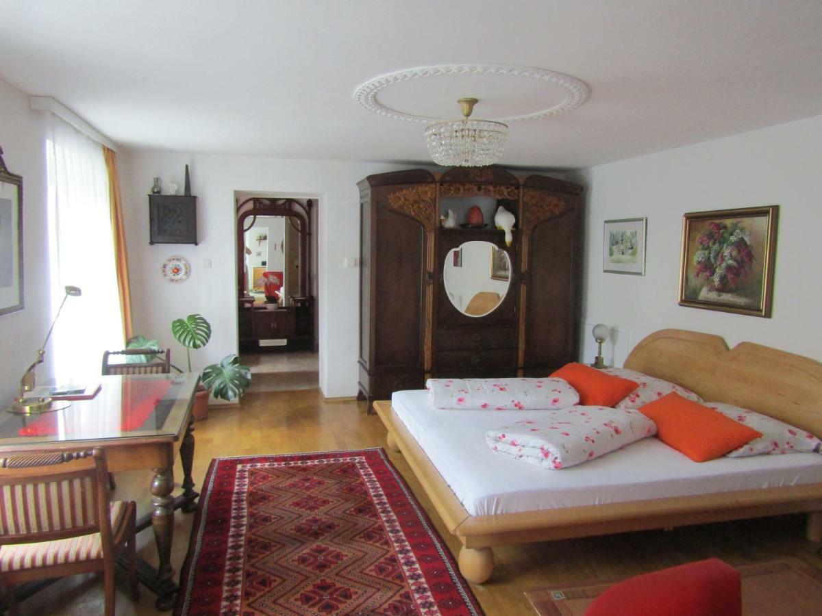 Villa Kreuthhof Appartements Klosterneuburg Exteriör bild